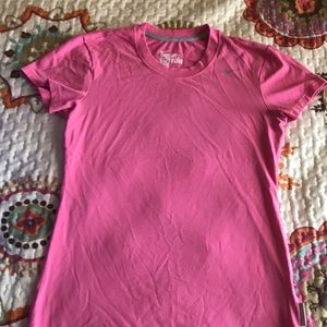 Nike cotton tee sz. Small